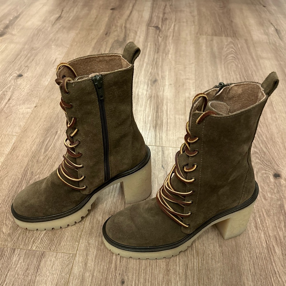 NEW! Free People Army Green Suede Dylan Boots
